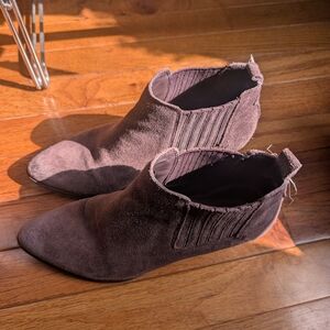 Women’s Suede Ankle Booties - Brown